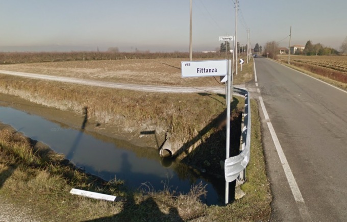 Violento frontale tra un mezzo pesante e un pick-up: tre feriti sono gravissimi