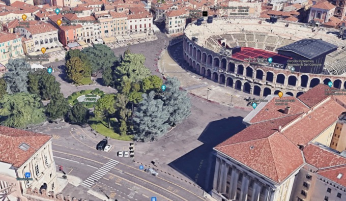 Lavori in piazza Bra, porfido ripristinato entro fine mese