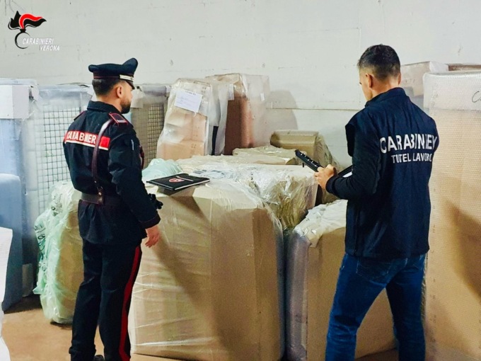 Si occupavano di logistica ma il datore di lavoro non garantiva nemmeno le minime misure di sicurezza
