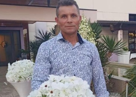 Tragedia sul lavoro a Ferrara di Monte Baldo: artigiano 50enne si taglia col flessibile e poi muore in ospedale