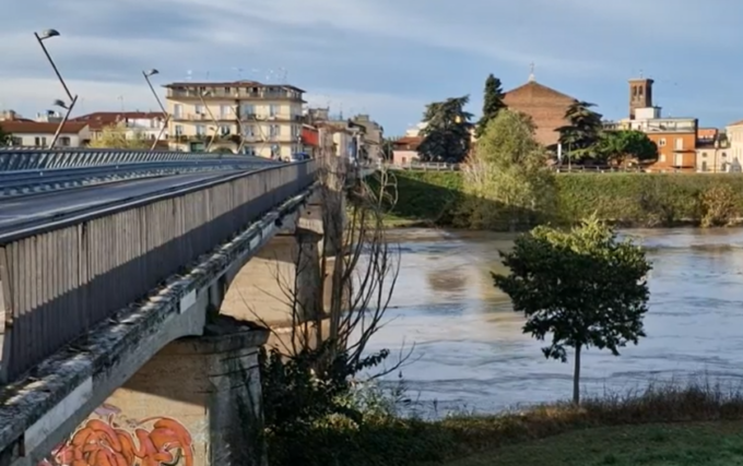 Dopo il maltempo, riaperto il ponte Principe Umberto a Legnago. Necessari interventi di manutenzione