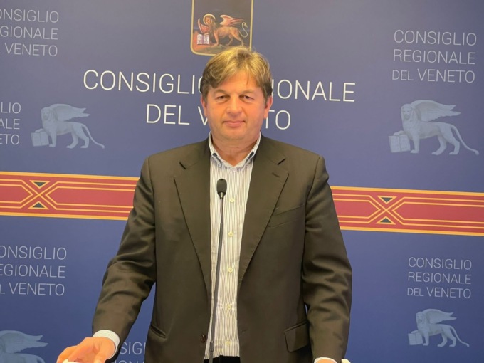 Il veronese Valdegamberi shock in Consiglio Regionale: “Il caso di Giulia una telenovela nazionale”