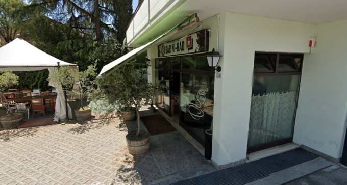 Ritrovo di pregiudicati e spacciatori, la Questura chiude per 15 giorni il bar “Ni Hao”