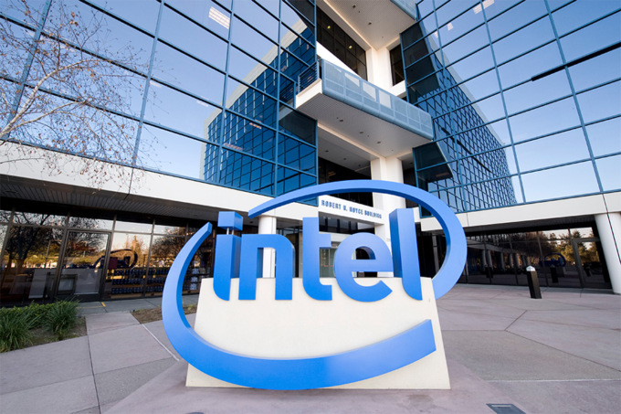 Nuova sede di Intel Corporation in Italia, Piemonte o Veneto? Zaia “tifa” per Vigasio