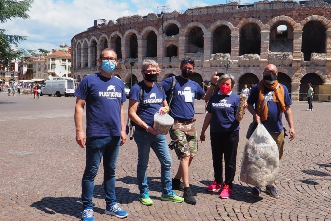 Verona tra i Comuni vincitori del premio Plastic Free, approvato anche il nuovo regolamento rifiuti