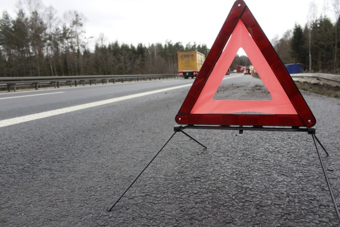 Auto contro moto in via gnocchi a Garda: un ferito è in gravissime condizioni