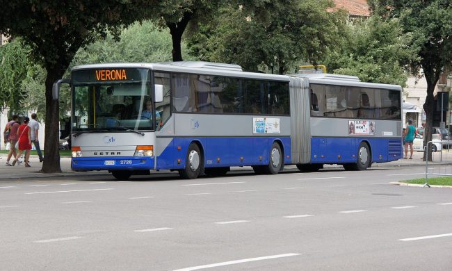 Se non usi l’auto, la Regione ti finanzia l’abbonamento dei trasporti pubblici fino a 200 euro