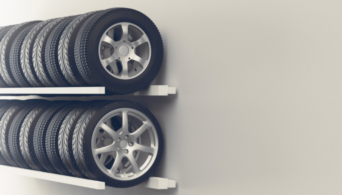 Verso il cambio gomme estivo: si può risparmiare comprando online?