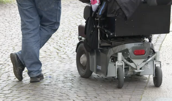 Pedane rialzate per disabili all’Arena di Verona, ma mancano i posti per gli accompagnatori