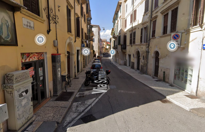 Lite finisce in tragedia a Veronetta: 19enne trascinato da un’auto per diversi metri, muore in ospedale