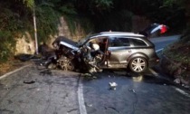 Auto fuori strada sulle Torricelle, quattro feriti: alla guida un 18enne senza patente