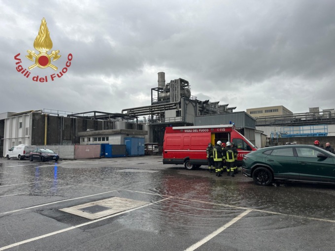 Incendio al pastificio Rana di San Giovanni Lupatoto per lo scoppio di un gruppo frigo