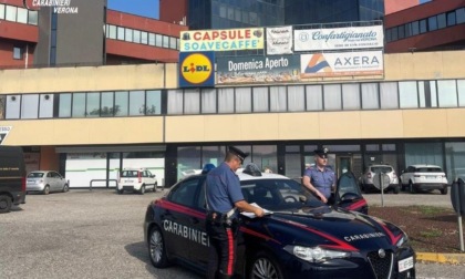 Ricercato per rapina, viene trovato a gironzolare fuori dal centro commerciale di San Bonifacio