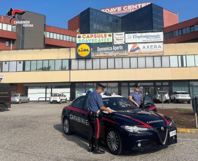 Ricercato per rapina, viene trovato a gironzolare fuori dal centro commerciale di San Bonifacio