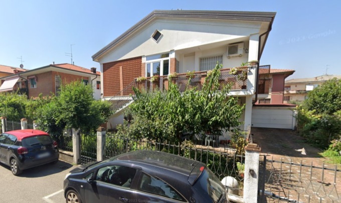 Ipotesi omicidio-suicidio a Lavagno: la madre 58enne avrebbe sparato al figlio e poi rivolto l’arma contro di sè