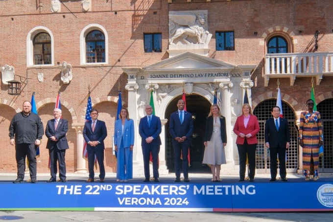 Si chiude il G7 dei Parlamenti a Verona. Fontana: “Portare il futuro nel presente per affrontare le sfide che ci attendono”