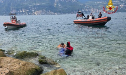 Pescatore 68enne scomparso a Castelletto di Brenzone, trovato senza vita sul fondo del Lago di Garda