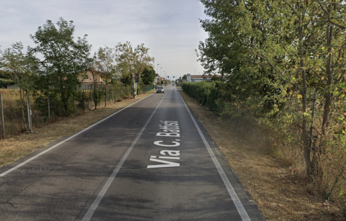 Ciclista 40enne investito da un’auto a San Giovanni Lupatoto, è grave