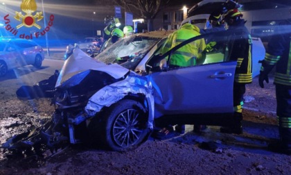 Scontro frontale tra due auto a Verona, quattro feriti gravi