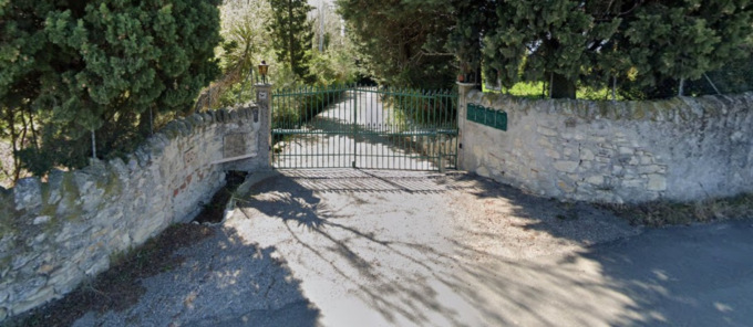 Mistero nella villa dei coniugi Steffenoni, non sono morti insieme: il marito potrebbe aver avuto un infarto