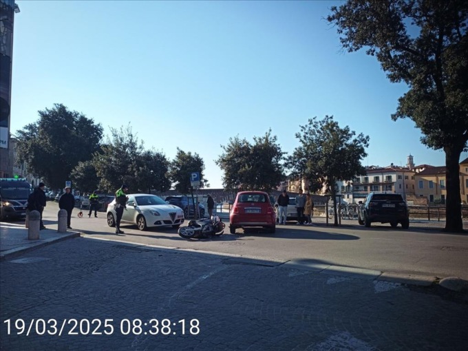 Cinque incidenti tra auto e moto in poche ore: traffico in tilt a Verona