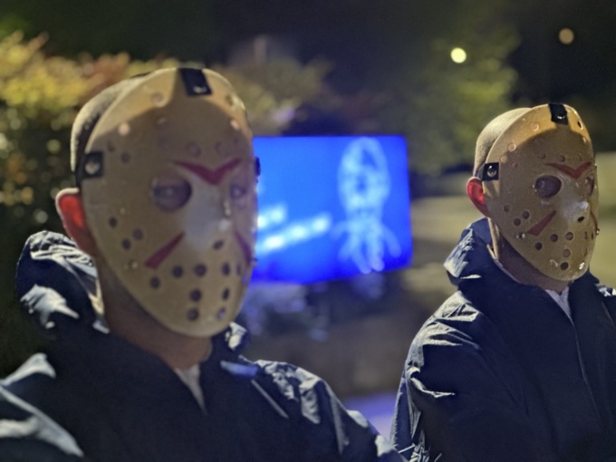 Protesta “centopercentoanimalista” davanti ai cancelli della multinazionale Aptuit