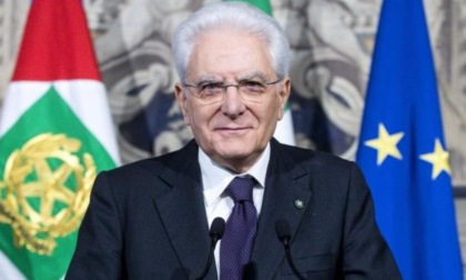 Senzatetto multato di 150 euro per aver chiesto l’elemosina: Mattarella annulla l’ordinanza del sindaco