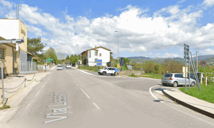 Ciclista travolto e ucciso da un'auto a Bosco Chiesanuova: Paolo Calabria muore a 66 anni