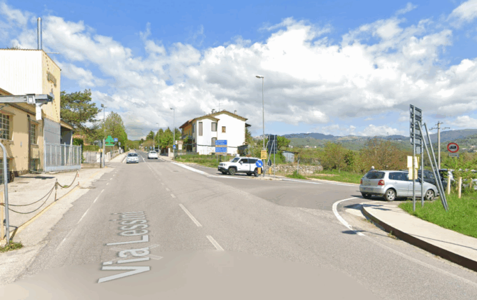 Ciclista travolto e ucciso da un’auto a Bosco Chiesanuova: Paolo Calabria muore a 66 anni