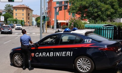 37enne arrestato per detenzione di stupefacenti, sotto la sella della bici più di 30 dosi di cocaina ed eroina