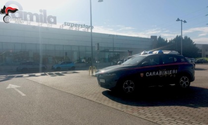Furto al Famila Store di San Bonifacio, 63enne ruba 330 euro di prodotti di cosmesi