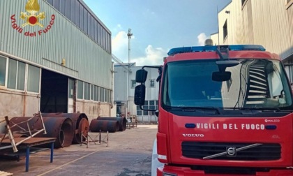 In terapia intensiva l'operaio schiacciato da un cilindro metallico di otto quintali a Zevio
