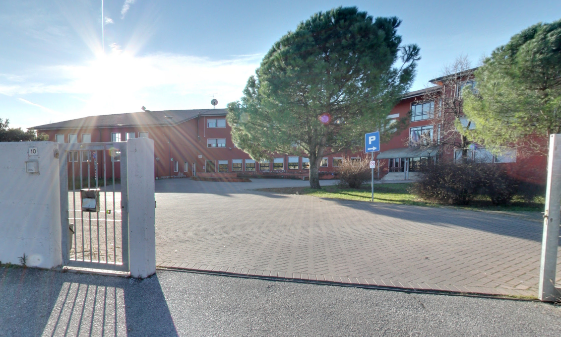 Studenti intossicati da spray urticante alle scuole superiori Marie Curie di Bussolengo