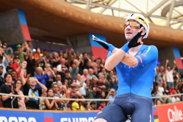 La favola del veronese Elia Viviani: vince l’oro mondiale all’ultima gara prima del ritiro