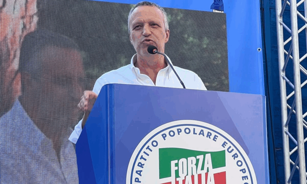 Forza Italia appoggia la Lega per il candidato alle Regionali: “Noi puntiamo a Verona con Flavio Tosi”