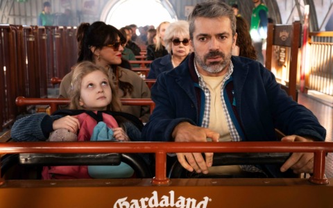 Gardaland Resort diventa il set del nuovo film “Una famiglia sottosopra” con Luca Argentero