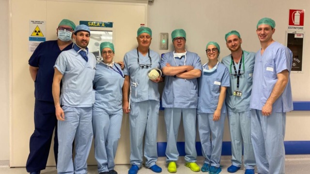 Storico intervento per l’impianto di un cuore artificiale totale in Veneto