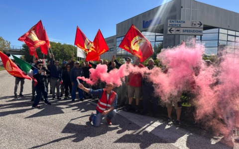 Lenze Italia chiude lo stabilimento di Isola Rizza. Fiom Cgil: “Decisione inaccettabile, ignorate le soluzioni proposte”
