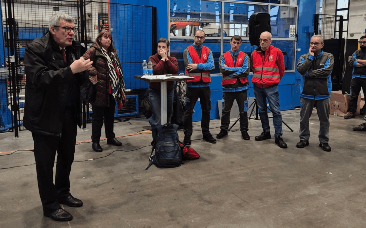 Maurizio Landini a Cologna Veneta: l’incontro con i lavoratori in vista dello sciopero generale del 12 dicembre 2025
