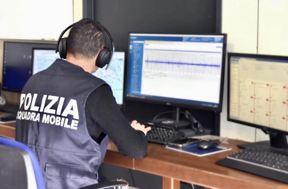 Ricercato per aver commesso numerosi furti in casa: ladro seriale rintracciato e arrestato a Verona