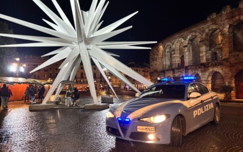 Controlli rafforzati della Polizia di Stato durante il Natale a Verona: 8 arresti e oltre 10mila identificazioni