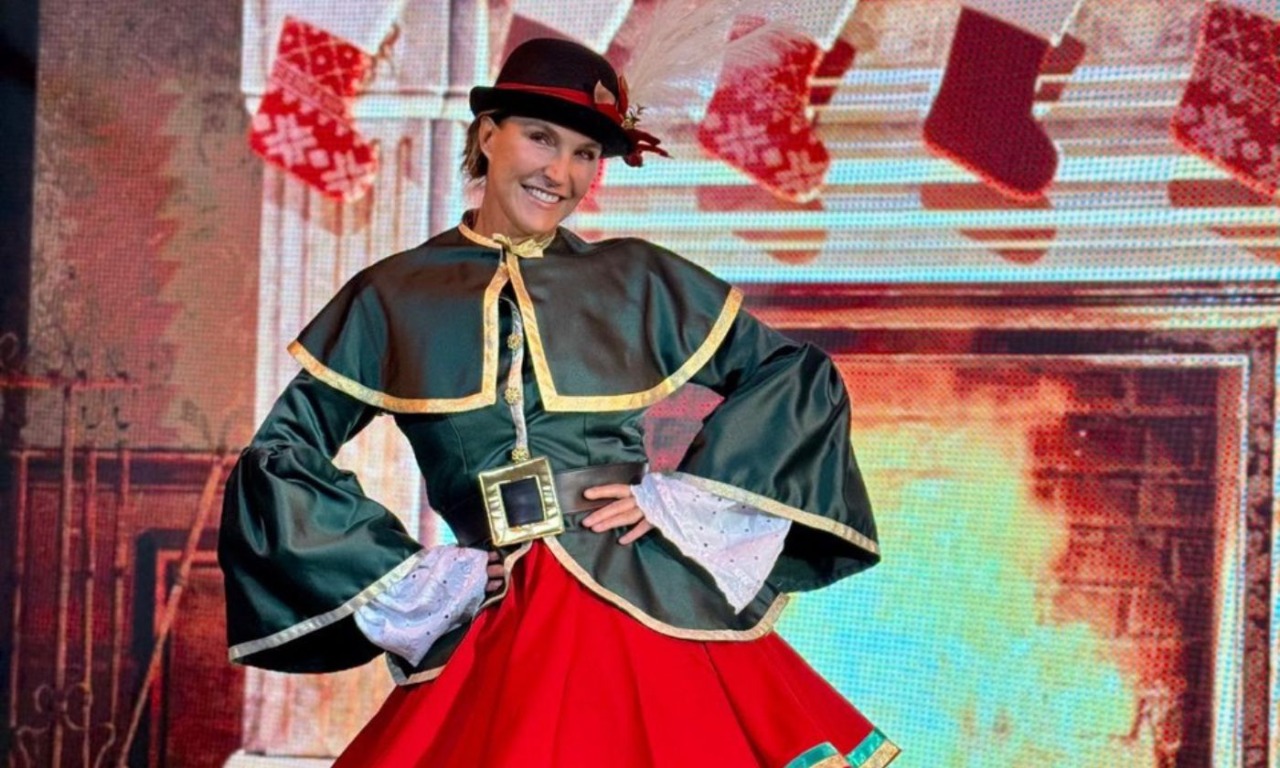 Ellen Hidding a Bussolengo: puntata speciale di “Melaverde” dedicata al Villaggio di Natale Flover