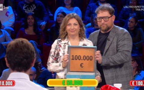 Alessandro da Cologna Veneta ad Affari Tuoi: accetta 50mila euro, ma nel pacco aveva 100mila