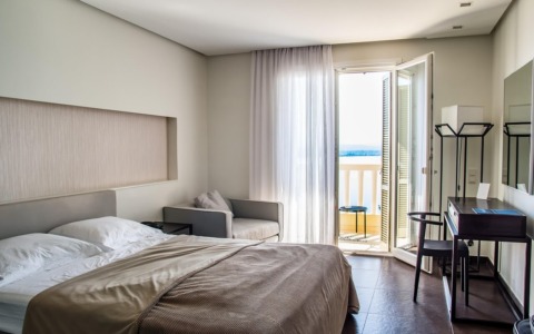 Quando è il momento di cambiare il materasso matrimoniale: segnali, durata e scelta del successivo