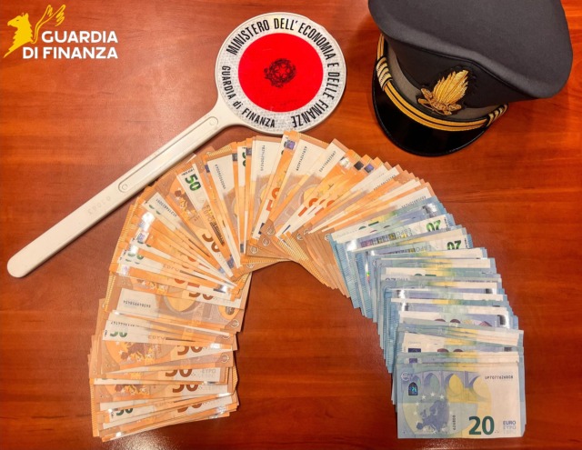 Truffa e autoriciclaggio a Verona: il titolare di una rivendita incastra più di 50 clienti