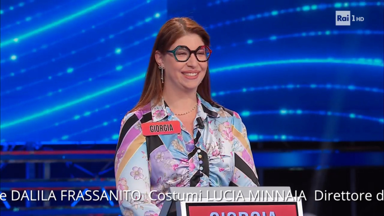 L’Eredità, Giorgia eliminata tra le risate: l’errore sulla parola “presunto”