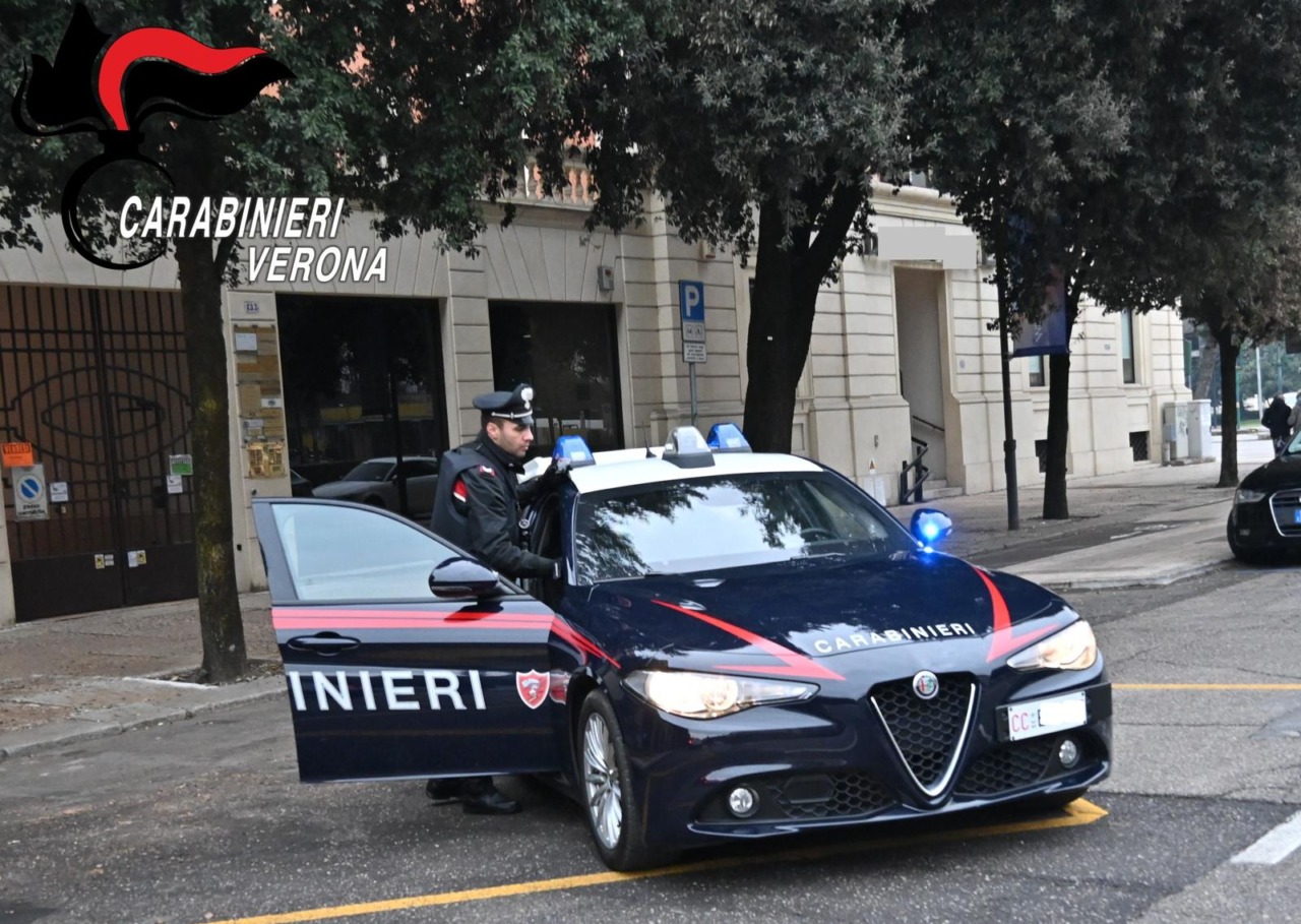 27enne scoperto in centro a Verona con hashish e cocaina