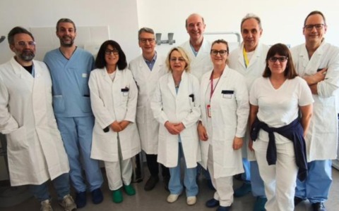 Rimossa cisti ovarica da 50 kg in una paziente di 74 anni all’ospedale Borgo Trento