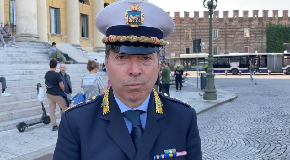 Monopattini elettrici e obbligo di targa e assicurazione: il Comandante di Verona nei tg