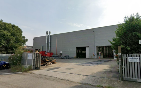 Incidente sul lavoro a Sommacampagna: un ferito grave caduto dall’alto